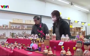 Độc đáo búp bê Kokeshi bằng gỗ