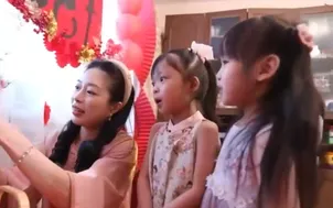 Ngày cuối năm ở thành phố khoa học Dubna, Nga