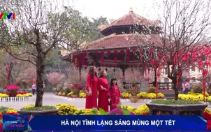 Hà Nội tĩnh lặng sáng mùng một Tết