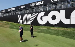 LIV Golf nâng cao tiêu chuẩn tổ chức cho các sân golf