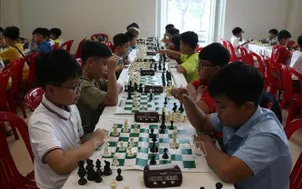 Kỳ thủ nhí khu vực miền Trung sôi nổi tranh tài tại Giải Cờ vua, Cờ tướng các nhóm tuổi trẻ