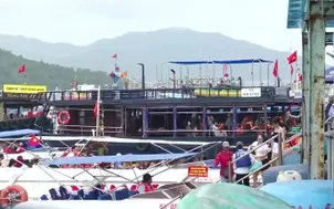 Giám sát chặt vận tải khách du lịch đường thủy