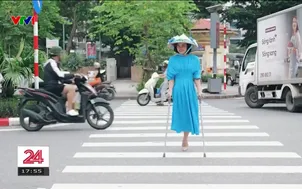 Cuộc đời đổi thay từ những chiếc nạng và xe lăn 