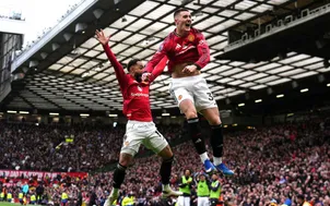 Thắng thuyết phục Aston Villa, Man Utd giữ chắc suất dự Champions League