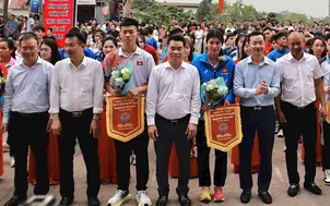 Hơn 300 VĐV về đền Hát Môn tham dự Giải Vô địch các đội mạnh Kickboxing toàn quốc năm 2026