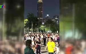 Lớp thể dục ngoài trời gây "sốt" mạng xã hội