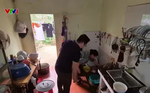 Nước sinh hoạt sủi bọt bất thường