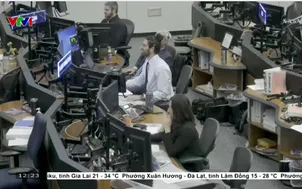 Artemis II trở về từ Mặt Trăng