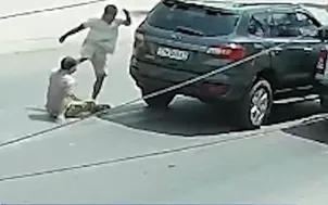 Cảnh báo hành vi bạo lực sau va chạm giao thông