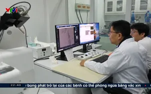 Phát hiện 2 khoáng vật mới trên mặt trăng  