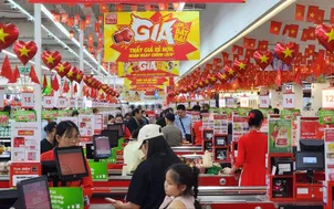 Bán lẻ chạy đua kích cầu dịp lễ dài ngày