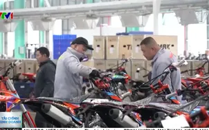 Cú bứt tốc của xe máy Trung Quốc 