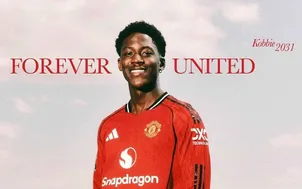 Kobbie Mainoo gia hạn hợp đồng với Man Utd