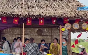 Hấp dẫn phiên chợ quê vùng biên