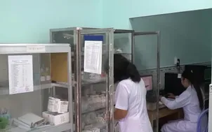 Cà Mau thiếu hụt nhân lực hệ thống y tế cơ sở