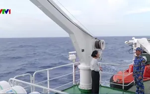 Thức giấc trên tàu đến với Trường Sa và nhà giàn DK1