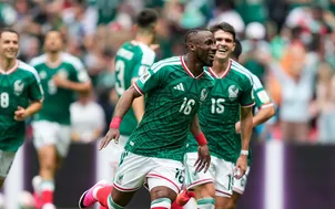 World Cup 2026™ khởi tranh: Mexico thắng thuyết phục, Gilberto Mora đi vào lịch sử