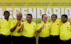 Brazil tiễn biệt biểu tượng thầm lặng của chức vô địch thế giới 1970