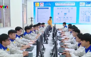 Sinh viên công nghệ trước áp lực nâng chuẩn