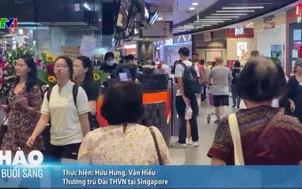 Các siêu thị Singapore tung nhiều khuyến mãi