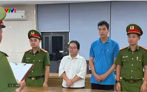 Bắt 3 đối tượng kinh doanh sách điện tử lậu