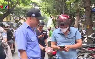 Gửi xe không dùng tiền mặt
