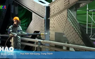 Huế - Xuyên đêm sửa chữa cầu Trường Tiền