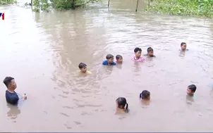 Lớp học bơi ở vùng nông thôn