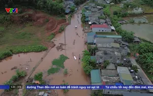 Tuyên Quang: Ách tắc quốc lộ 279 do mưa lớn