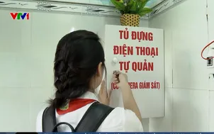 Đà Nẵng tăng cường quản lý điện thoại của học sinh