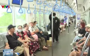 Metro mở lối cho "nền kinh tế nhà ga"