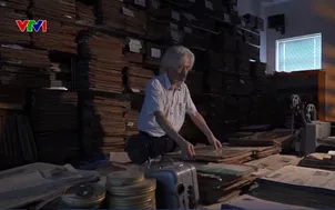 Người lưu giữ lịch sử đất nước qua những trang báo