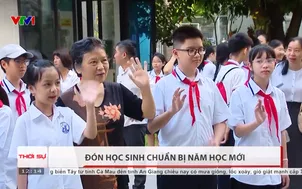 Đón học sinh chuẩn bị năm học mới