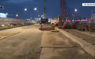 Thành phố Hồ Chí Minh rút một năm tiến độ Metro số 2