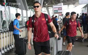 ĐT Việt Nam trở về Hà Nội, hướng tới trận tái đấu quyết định với Thái Lan