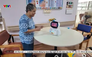 Robot đồng hành cùng tuổi già