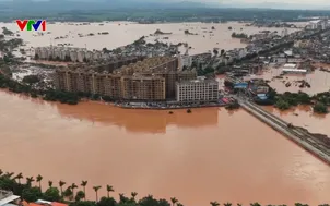 Mưa lũ gây ngập lụt nghiêm trọng tại miền Nam Trung Quốc
