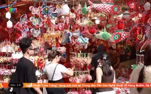 Nhịp mua sắm sôi động trước thềm Trung thu