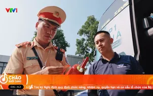 Nhiều phương tiện vận tải hành khách thiếu dụng cụ an toàn
