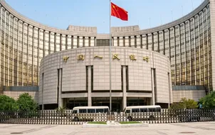 Trung Quốc giữ nguyên lãi suất cho vay cơ bản