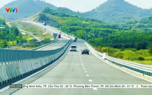 Không được tập lái xe trên cao tốc chưa hoàn thiện