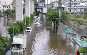 Bangkok tuyên bố thảm họa do lũ lụt