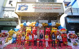 Keo dán Thuận Phong chính thức khai trương showroom thương hiệu và sản phẩm tại TP. Hồ Chí Minh