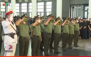 “Ánh sao” giữa bão lửa: Sự hy sinh phía sau những cuộc cứu nạn