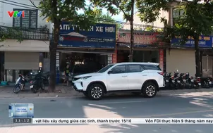 Đa dạng nhu cầu lắp thêm màn hình trên ô tô