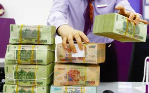 Việt Nam lần đầu vào nhóm xếp hạng tín nhiệm đầu tư
