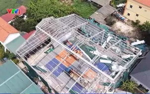 Vận động người dân tháo dỡ các công trình vi phạm đất đai