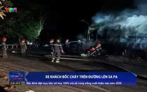 Xe khách bốc cháy trên đường lên Sa Pa