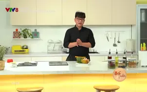 Bếp nhà: Salad tôm dứa sốt sữa chua