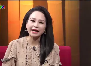 Câu chuyện từ những bài ca: 	Bài ca bên cánh võng